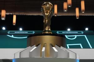 差价1亿！懒熊体育：FIFA最近报价为2届近6亿美元，央视出价近5亿