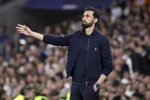阿韦洛亚执教皇马前25场输8场，为队史并列第二多